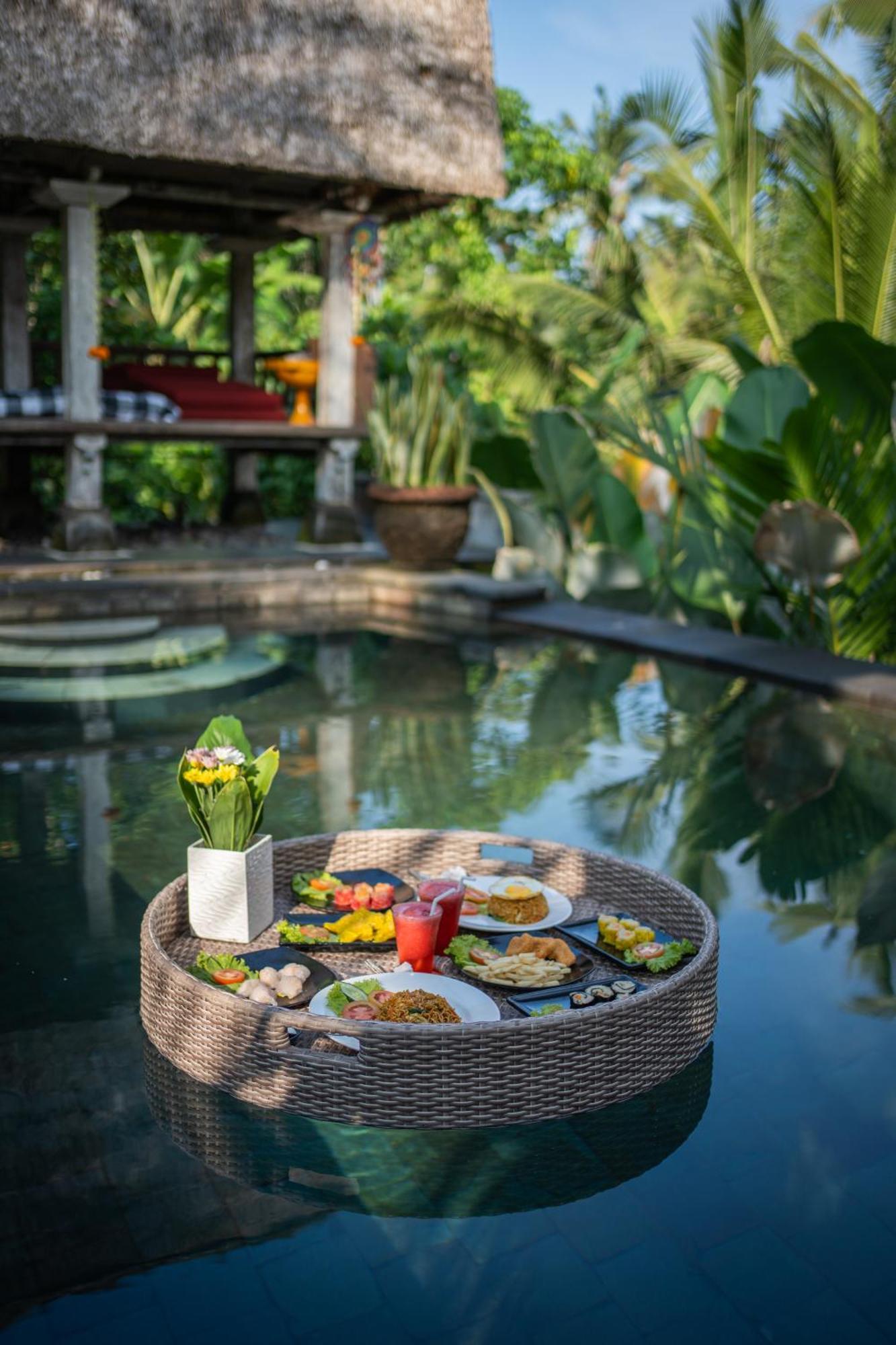 Taluh Bebek Ubud Private Villas ภายนอก รูปภาพ