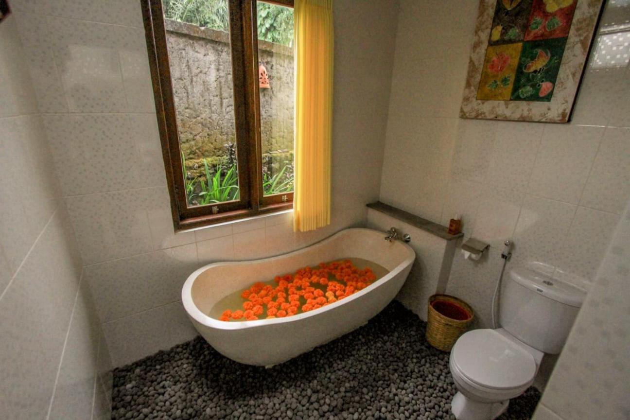 Taluh Bebek Ubud Private Villas ภายนอก รูปภาพ